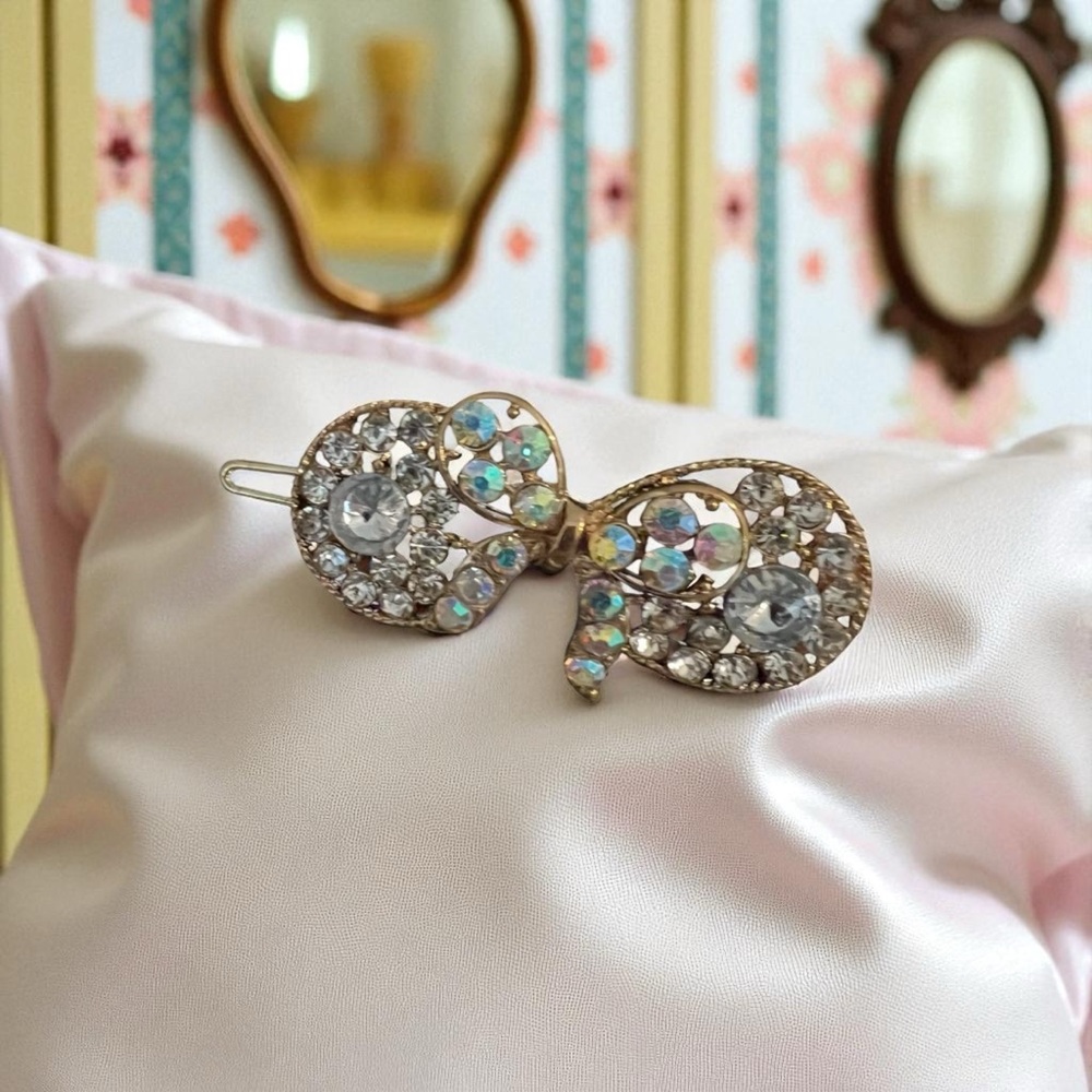 Sparkling Bow Hair Clip with A/B Rhinestones